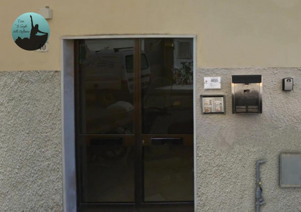 Casa Lo Scoglio Della Ballerina 리보르노 외부 사진
